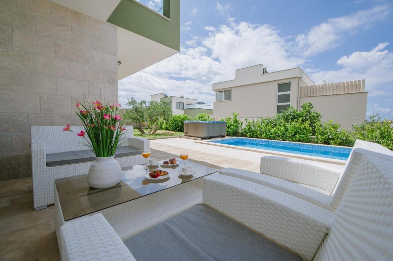 Lantana Vila